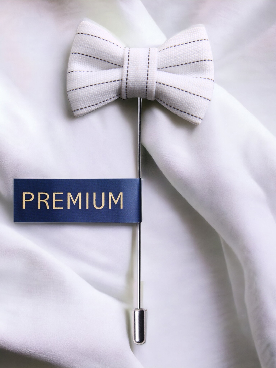 

PELUCHE Unisex White The Graceful Bow Brooch Lapel Pin