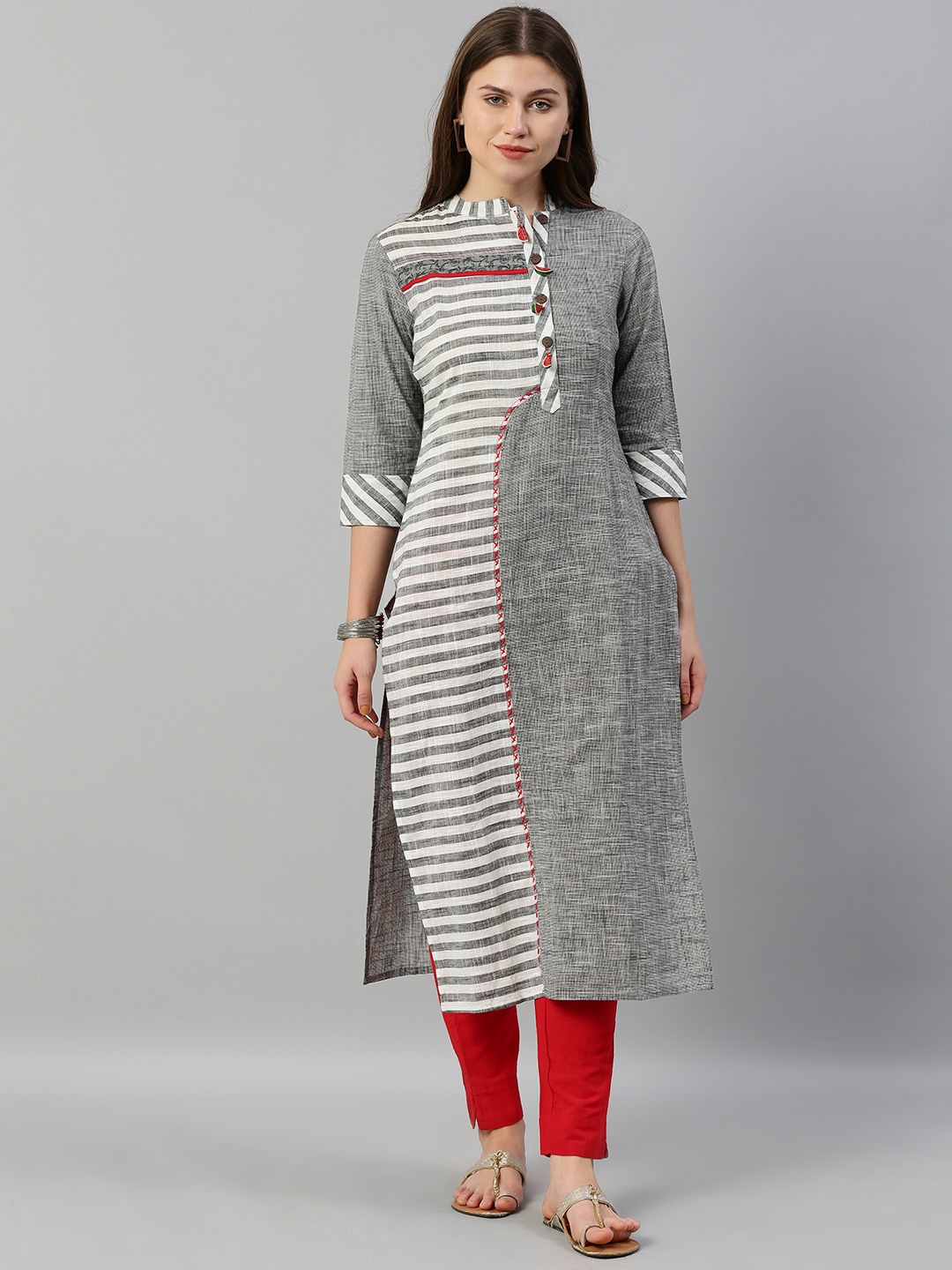 

Neerus Women Black & White Striped Straight Kurta