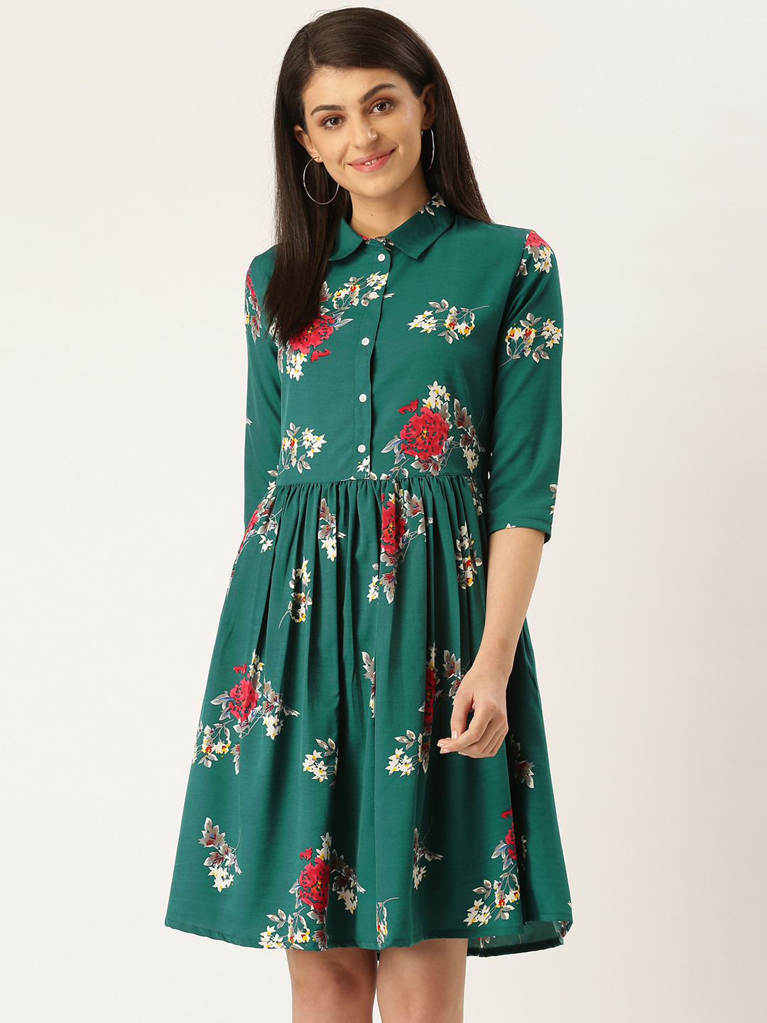 

Qsymia Women Green & Red Printed Shirt Dress