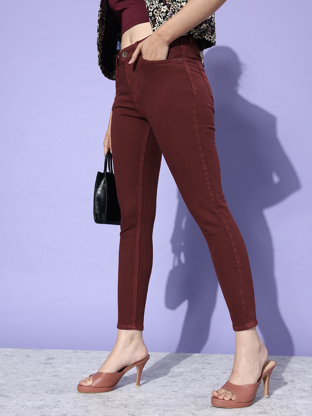 

Roadster Women Burgundy Skinny Fit Mid Rise Stretchable Jeans