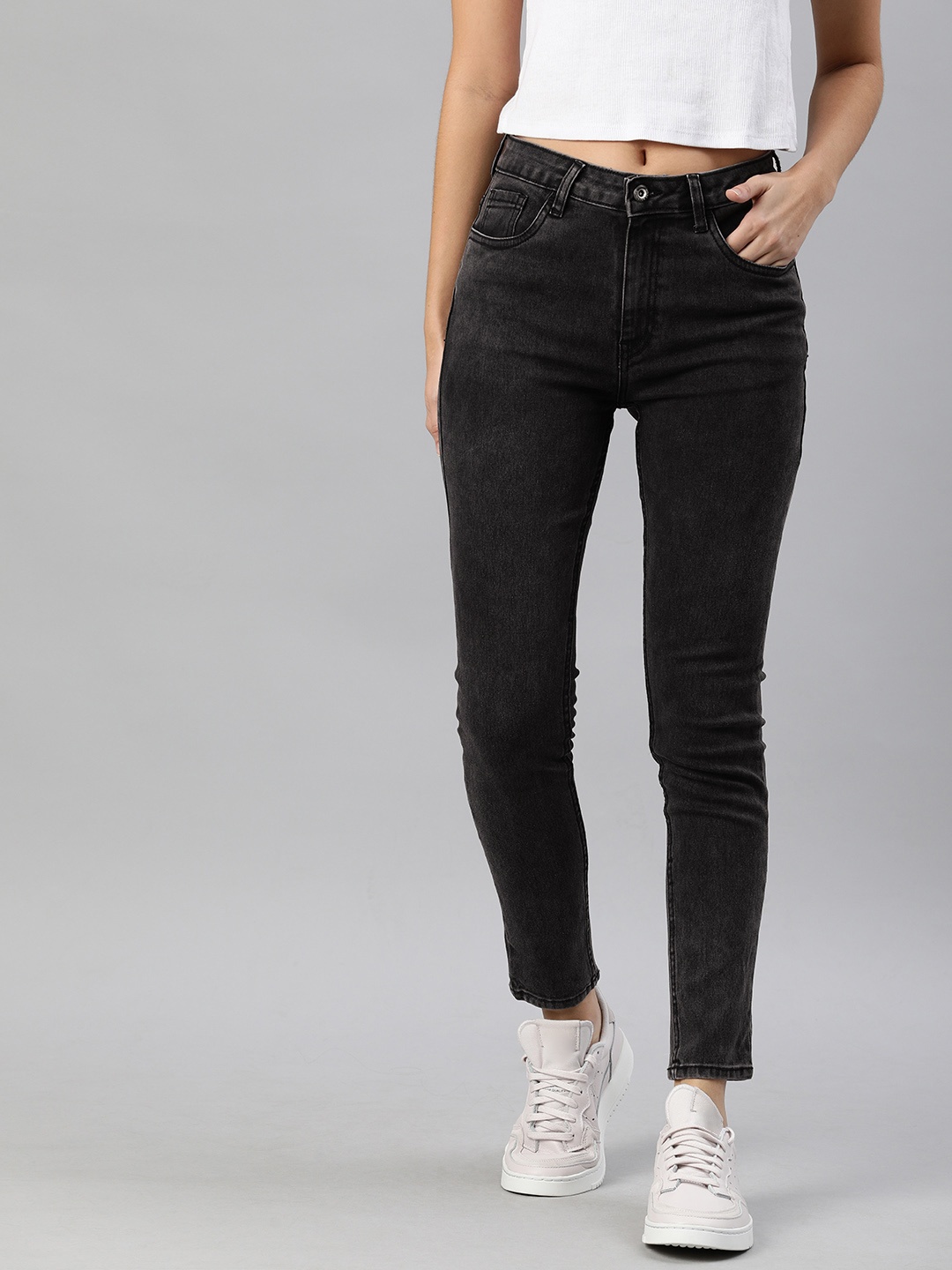 

Roadster Women Black Super Skinny Fit High-Rise Clean Look Stretchable Jeans