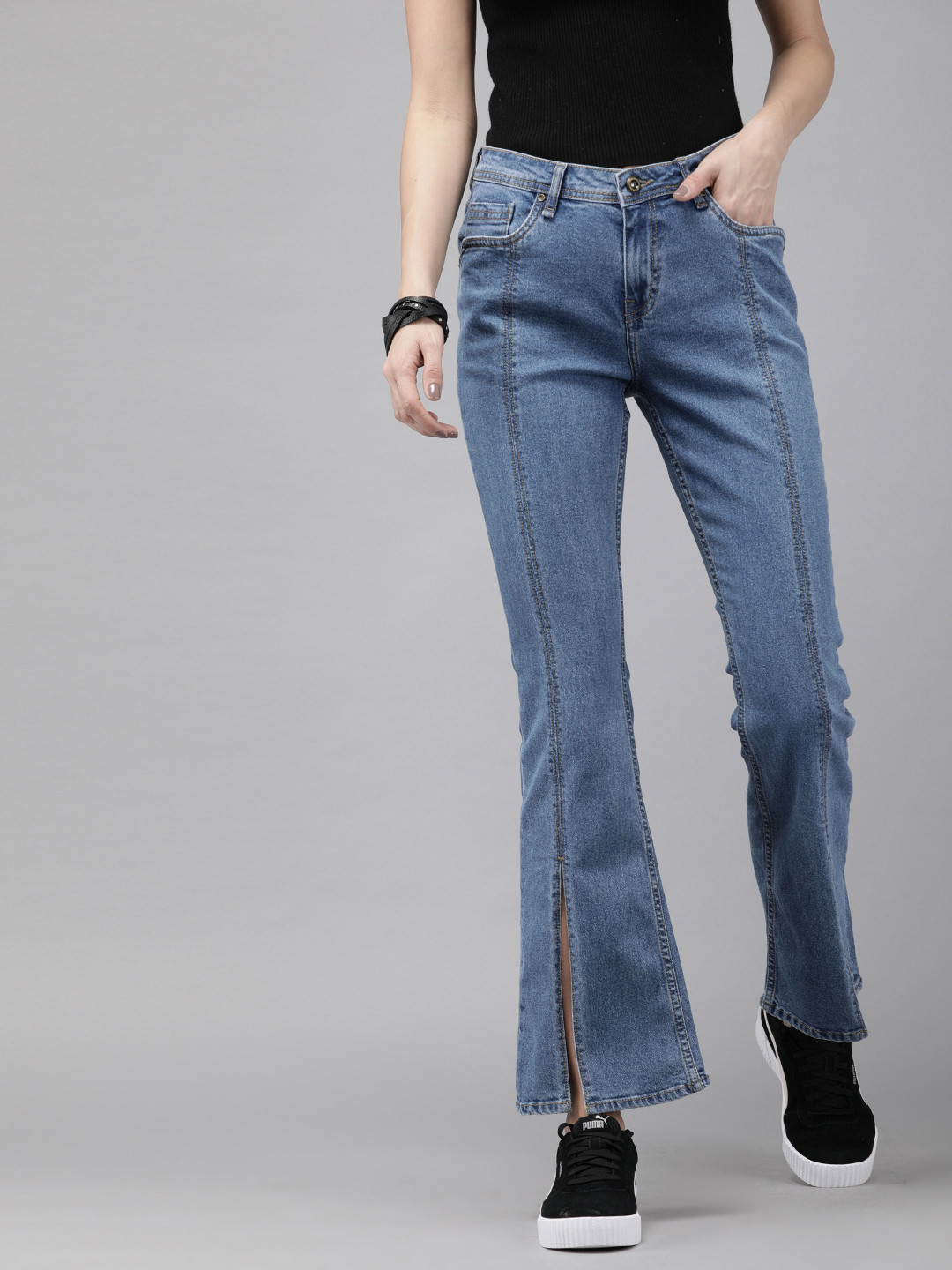 

Roadster Women Blue Bootcut Mid-Rise Clean Look Jeans