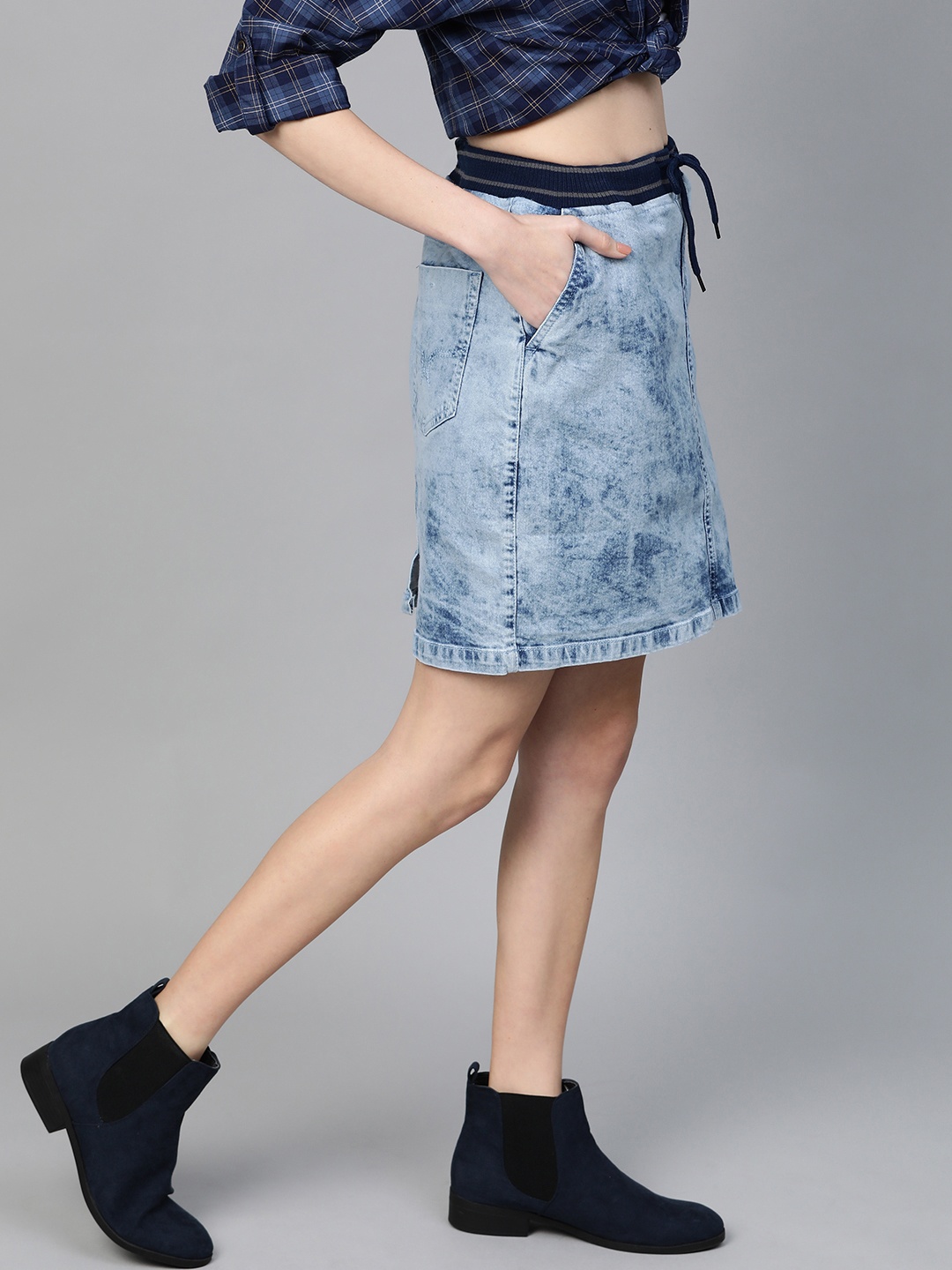 

Roadster Blue Washed Denim Straight Skirt