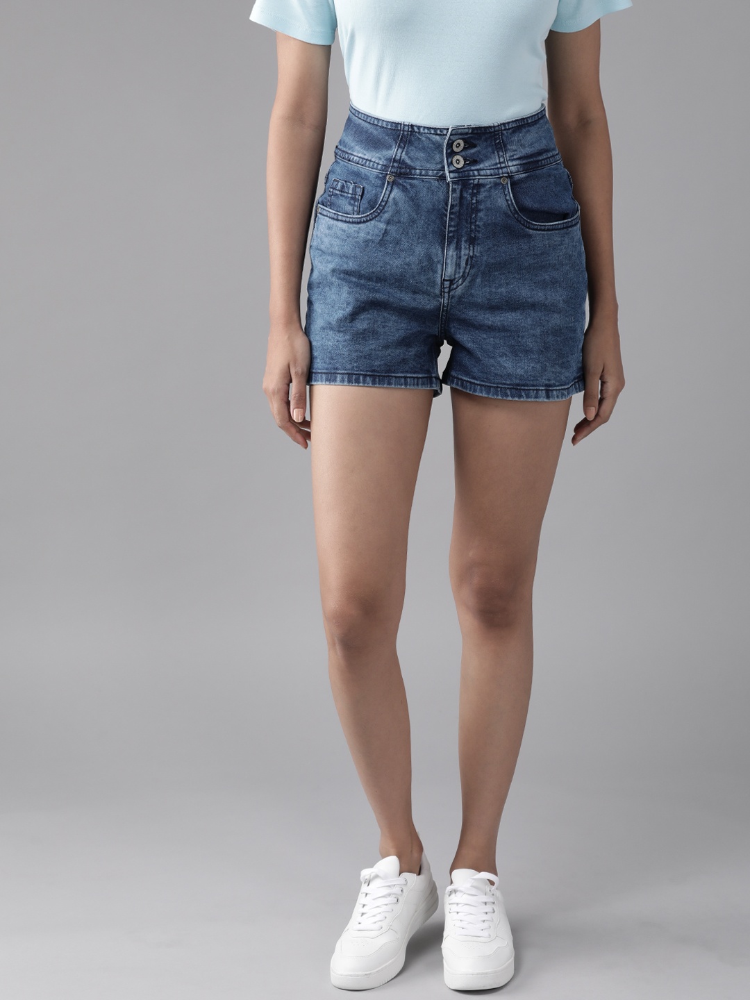 

Roadster Women Blue Washed Regular Fit High Rise Denim Shorts