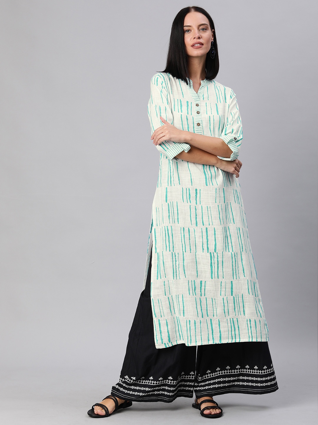 

YASH GALLERY Women White & Turquoise Blue Striped Straight Kurta