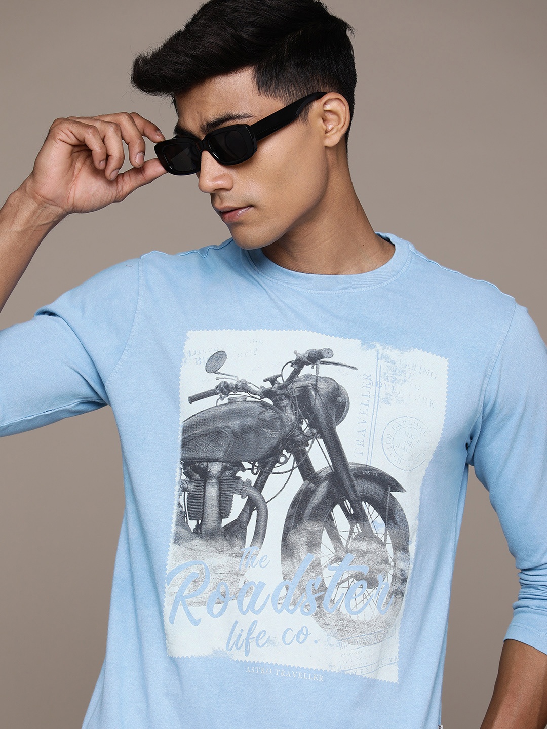 

The Roadster Lifestyle Co. Graphic Printed Pure Cotton T-shirt, Blue