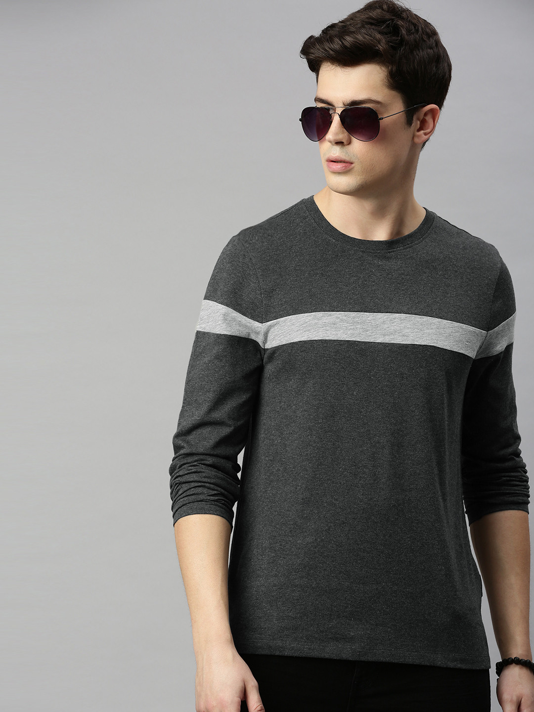 

Roadster Men Charcoal Grey Striped Round Neck Pure Cotton T-shirt