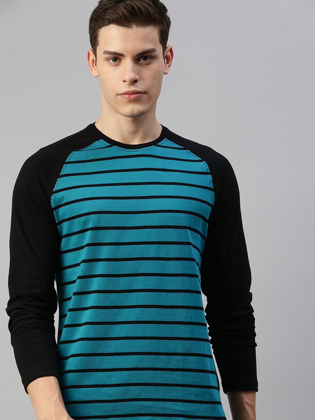 

Roadster Men Teal Blue Black Striped Round Neck Pure Cotton T-shirt