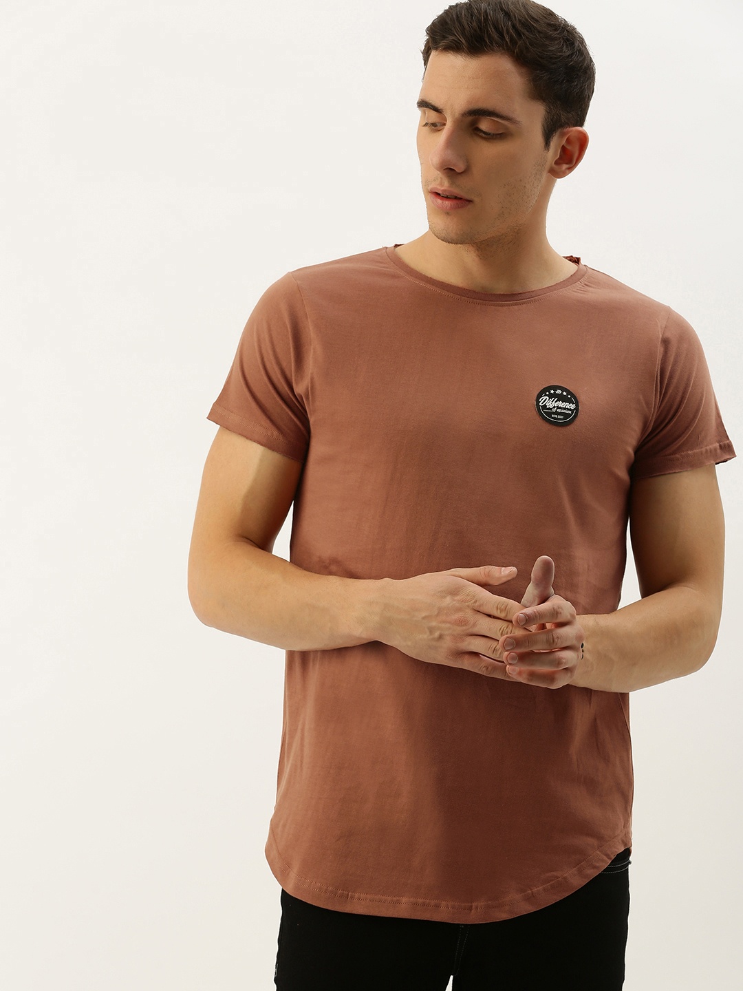 

Difference of Opinion Men Brown Solid Round Neck Pure Cotton T-shirt with Applique Detail
