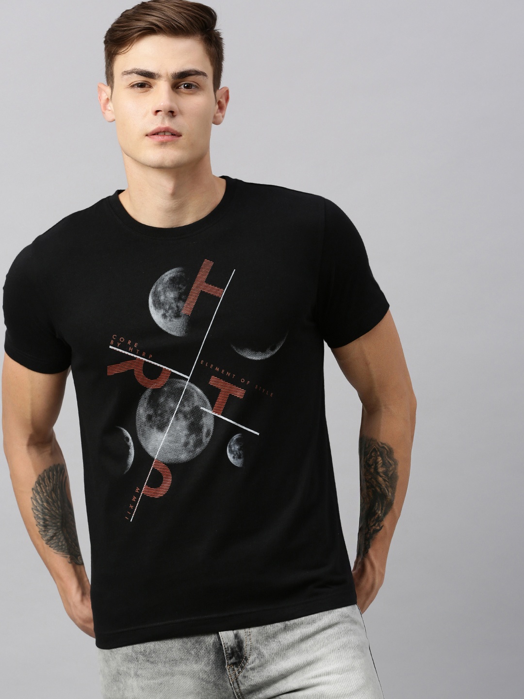 

Huetrap Men Black Printed Round Neck T-shirt