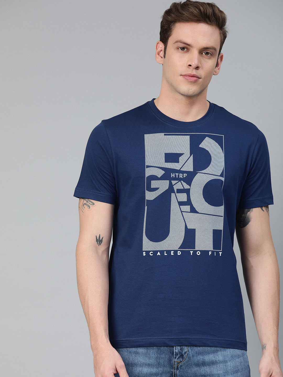 

Huetrap Men Navy Blue Printed Round Neck Pure Cotton T-shirt