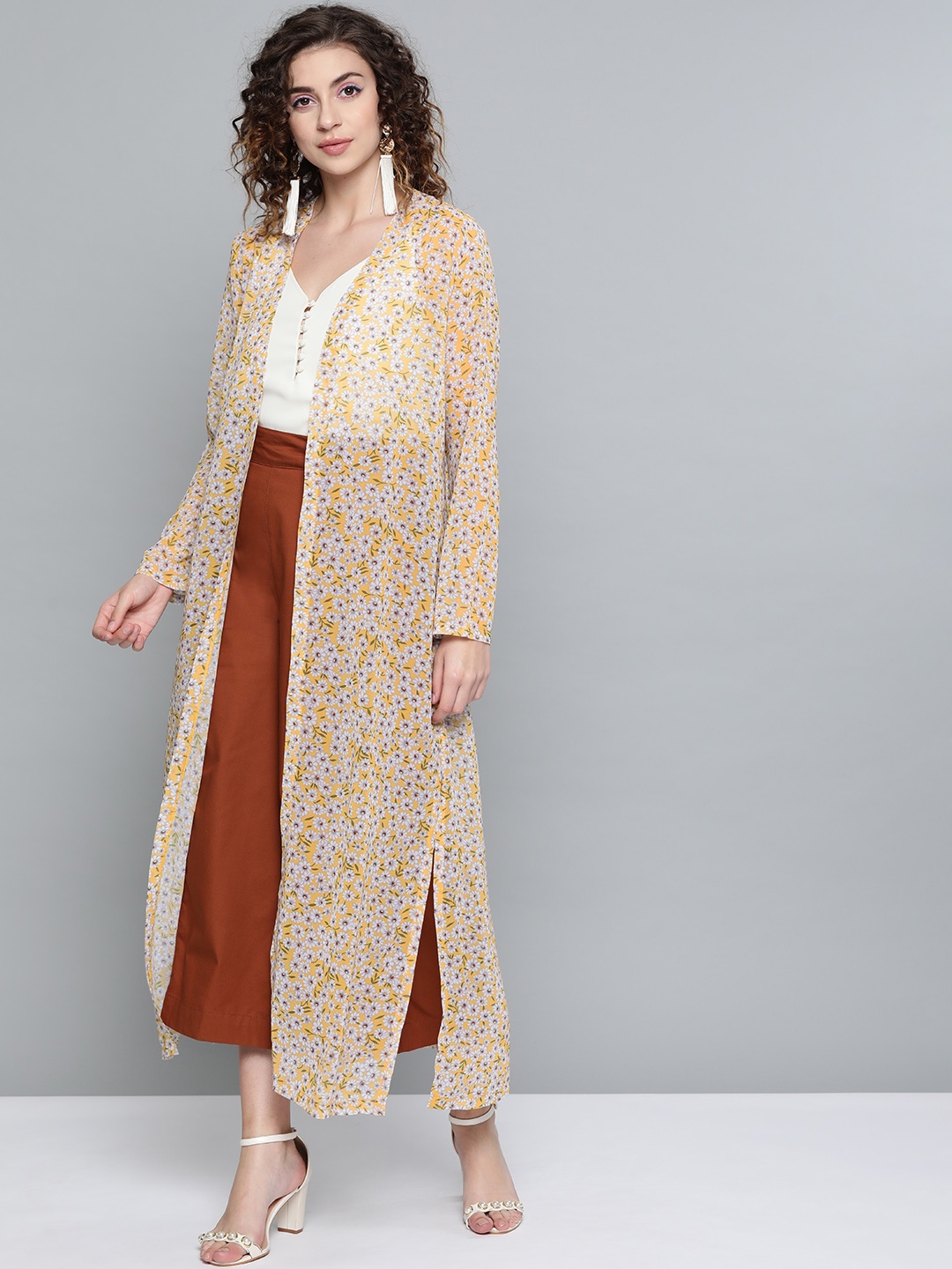 

SASSAFRAS Women Mustard Yellow & Off-White Printed Semi-Sheer Longline Open Front Shrug