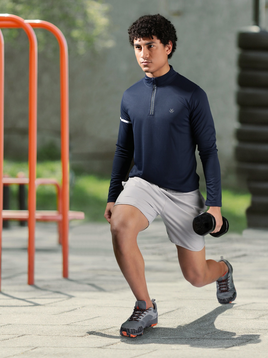 

WROGN ACTIVE Men Navy Blue Solid Mandarin Collar T-shirt
