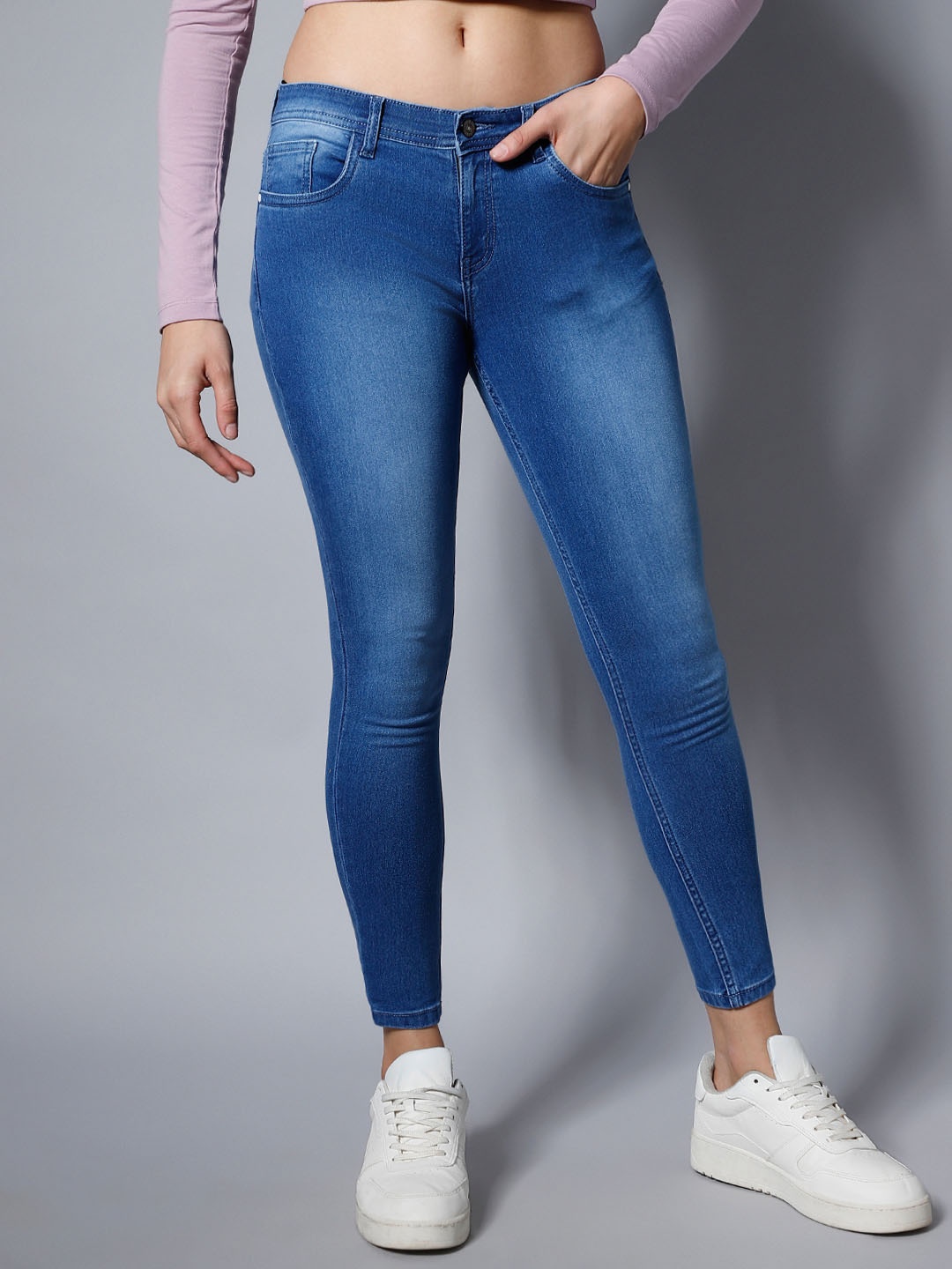 

High Star Women Blue Slim Fit Mid-Rise Clean Look Stretchable Jeans
