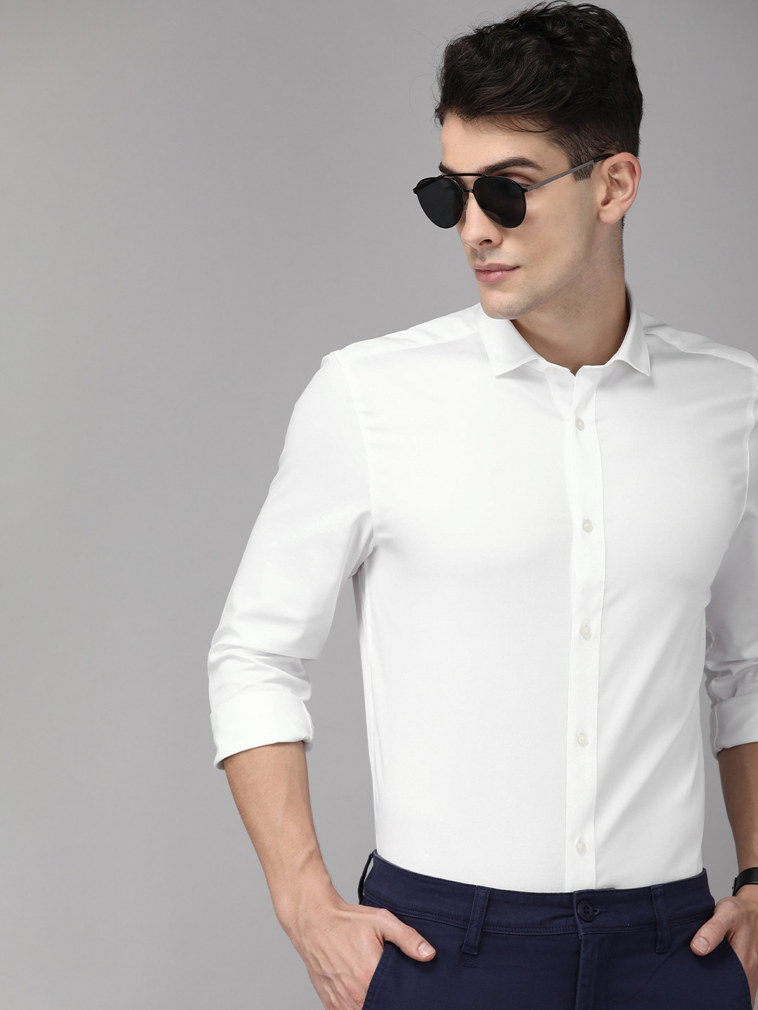 

Jack & Jones Men White Slim Fit Solid Smart Casual Shirt