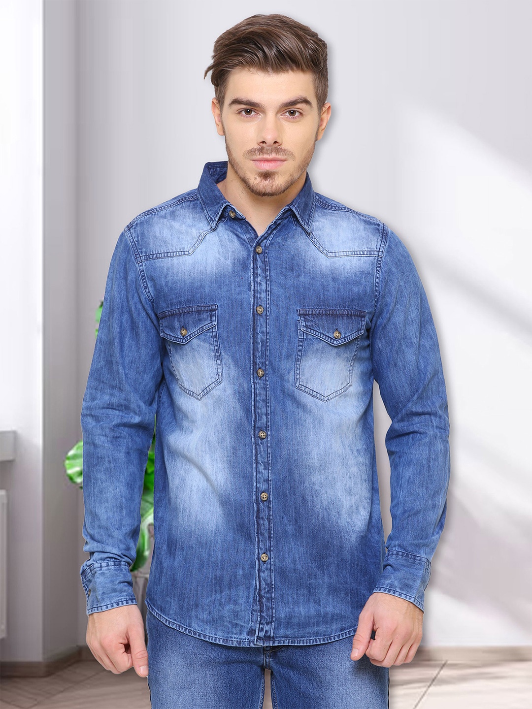 

Southbay Men Blue Smart Slim Fit Faded Casual Shirt