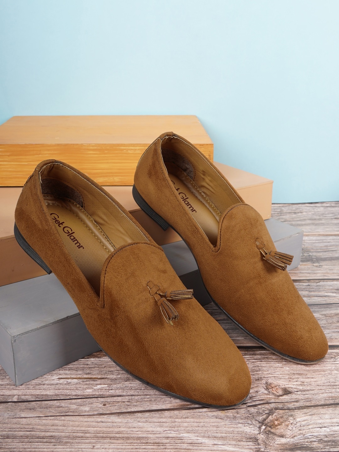 

Get Glamr Men Tan Brown Loafers
