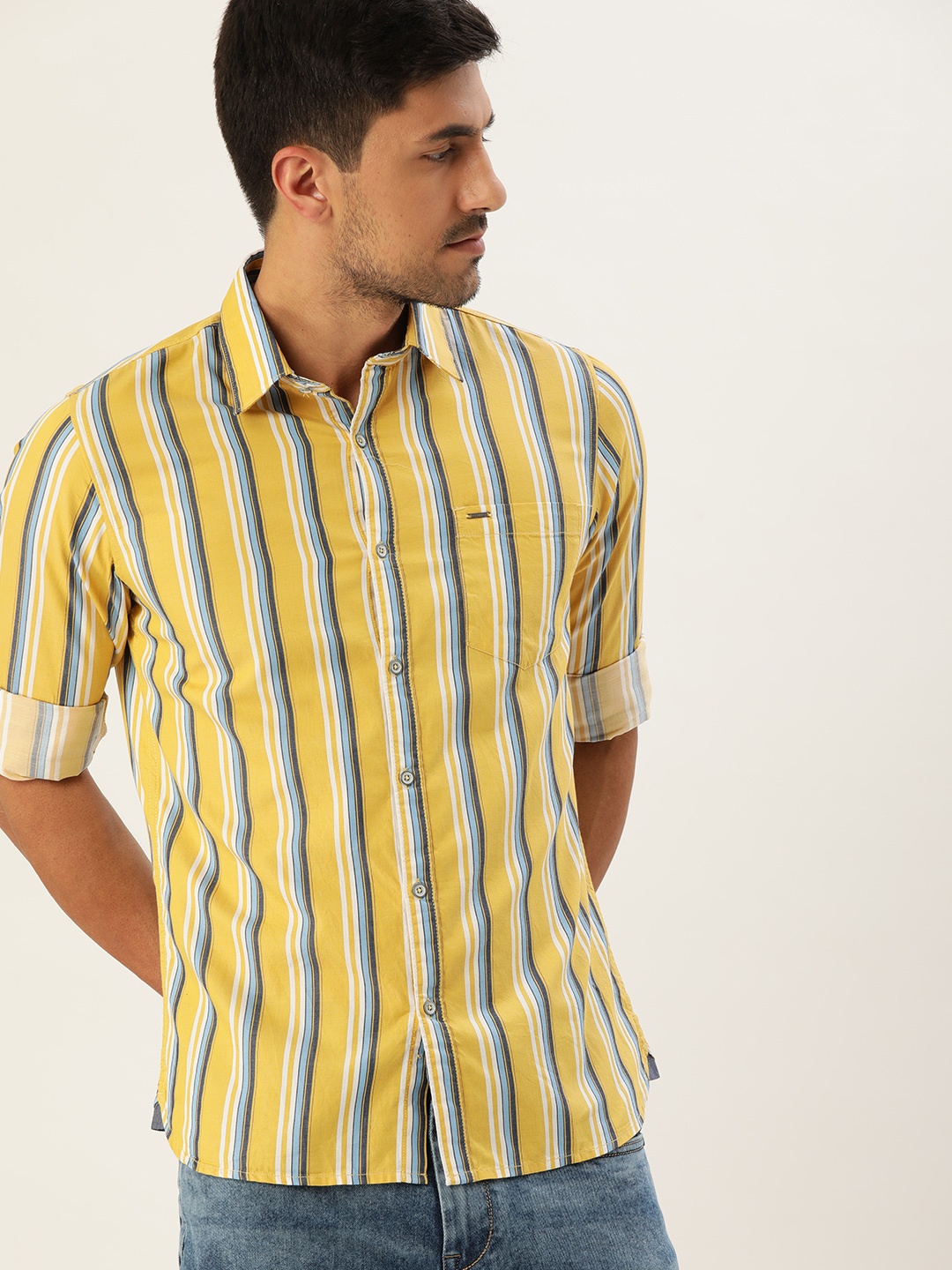 

Lee Cooper Men Yellow & Blue Regular Fit Striped Casual Shirt