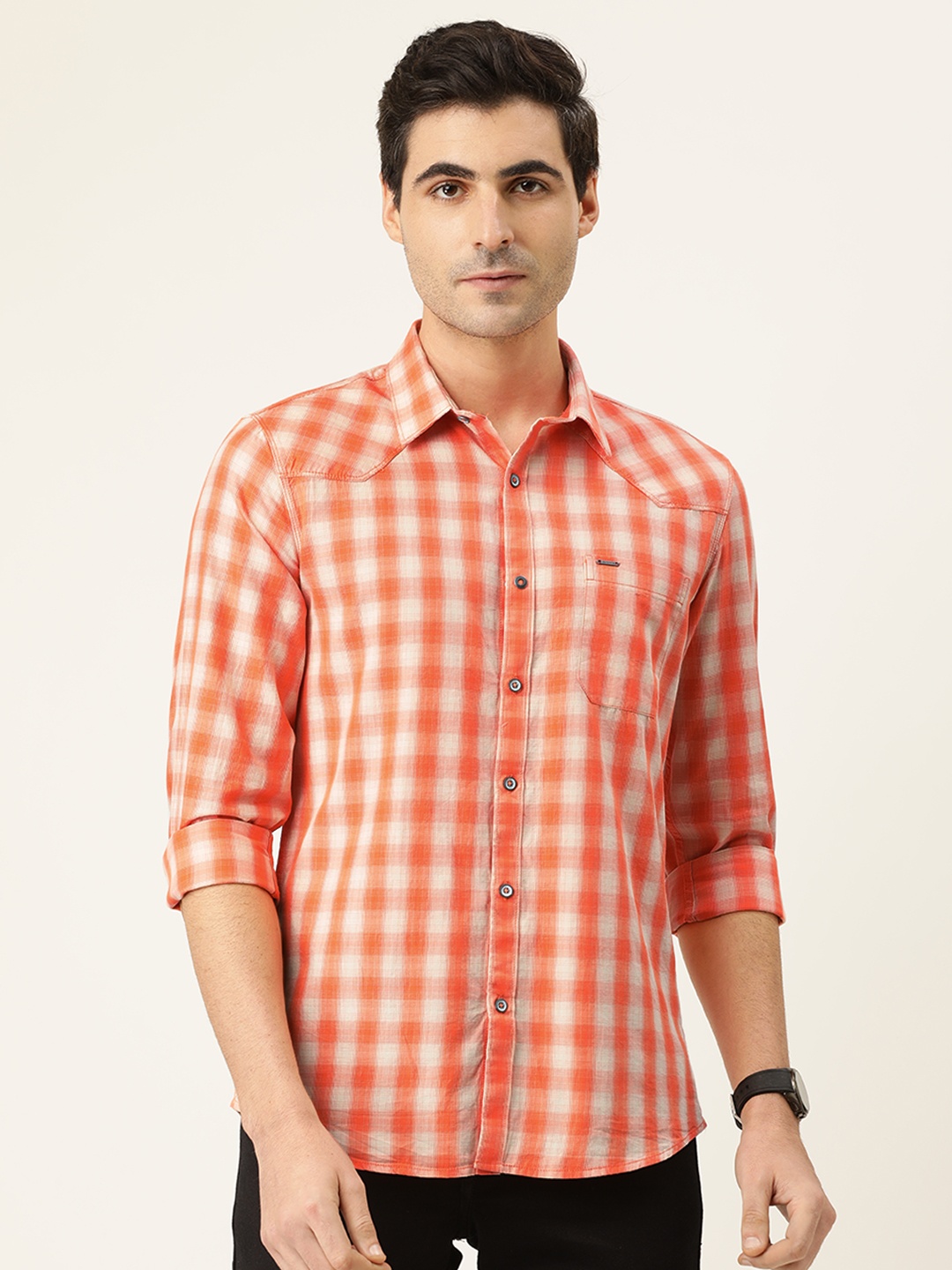 

Lee Cooper Men Orange & Off-White Regular Fit Checked Casual Shirt