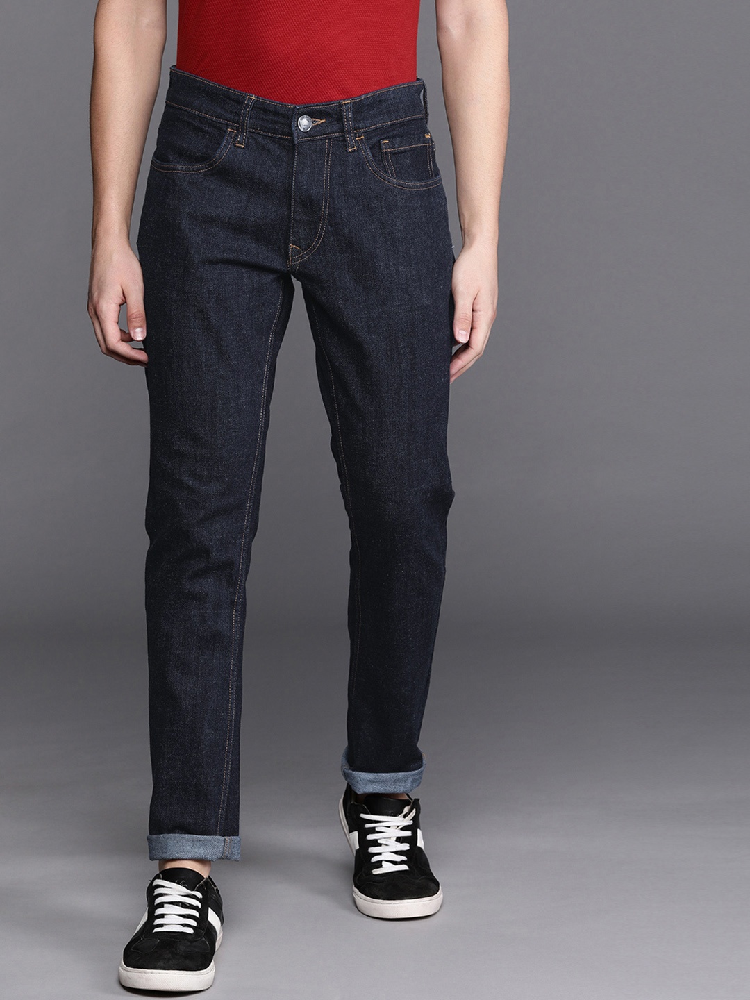 

WROGN Men Blue Slim Fit Mid-Rise Clean Look Stretchable Jeans