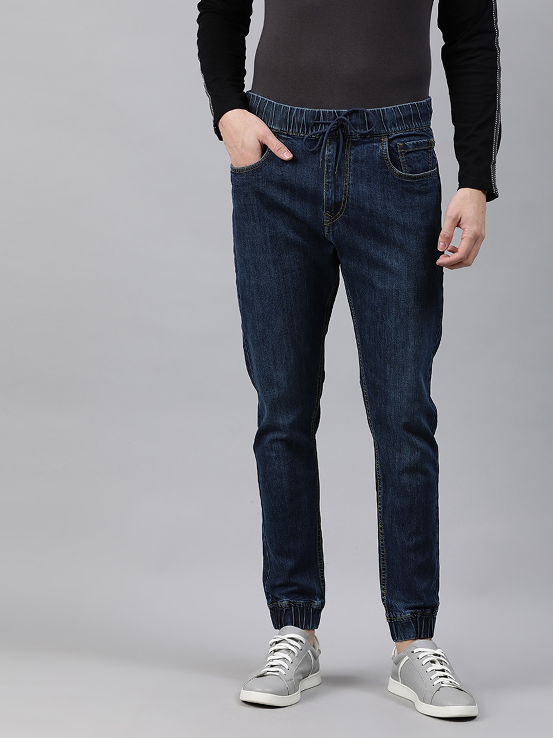 

WROGN Men Blue Jogger Mid-Rise Clean Look Stretchable Jeans