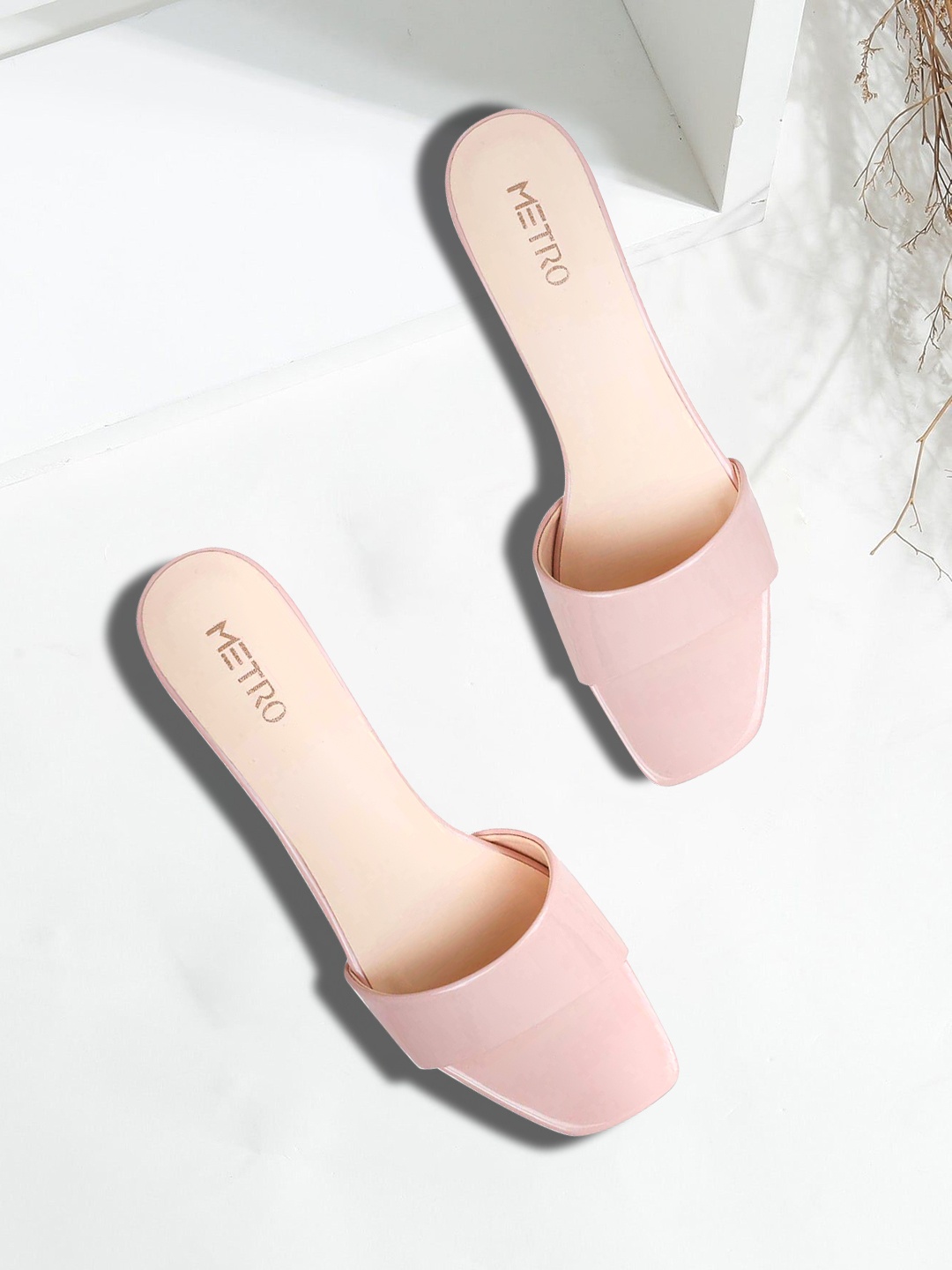 

Metro Women Peach-Coloured Solid Heels