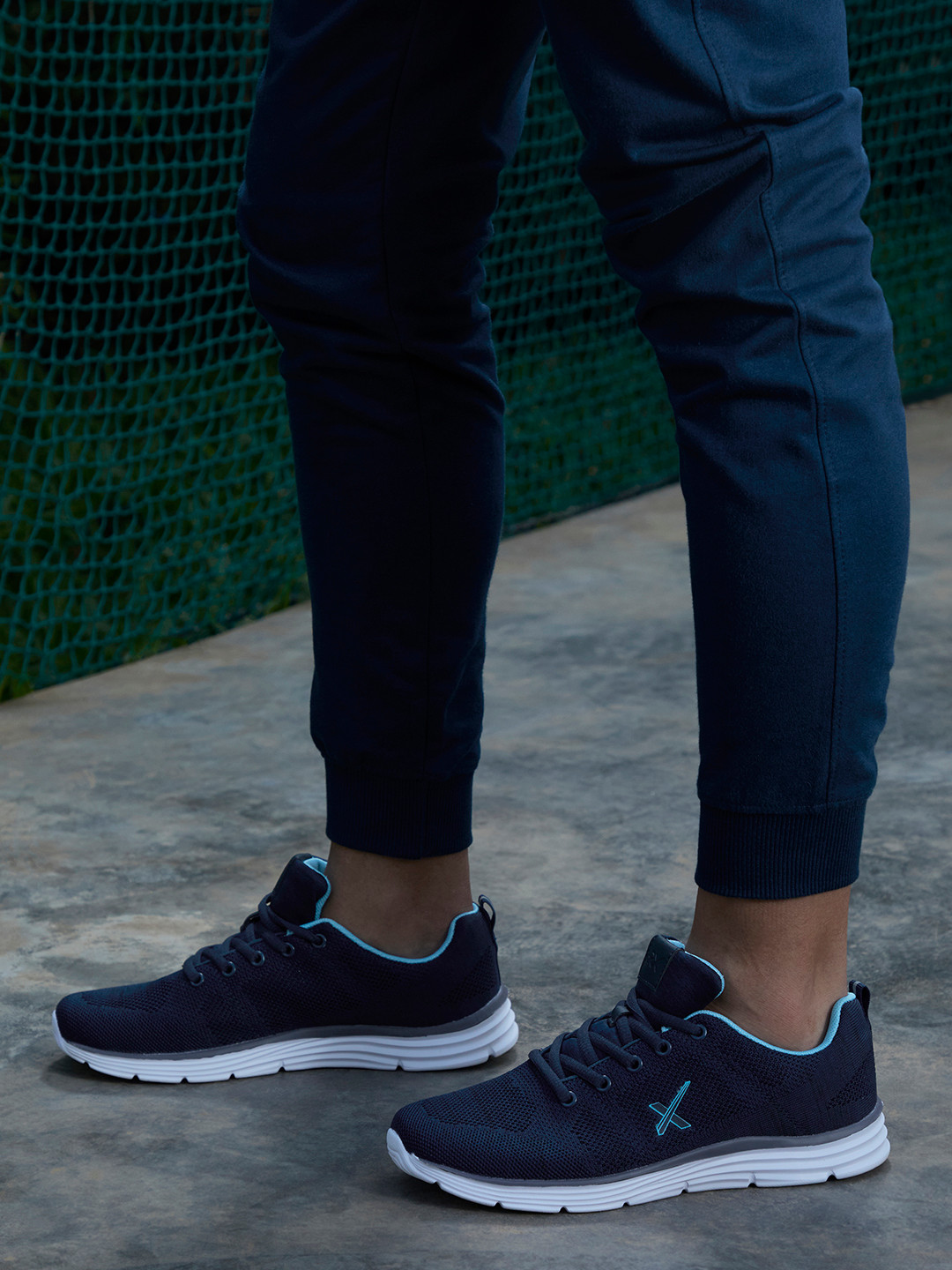 

HRX by Hrithik Roshan Women Navy Blue Running Shoes