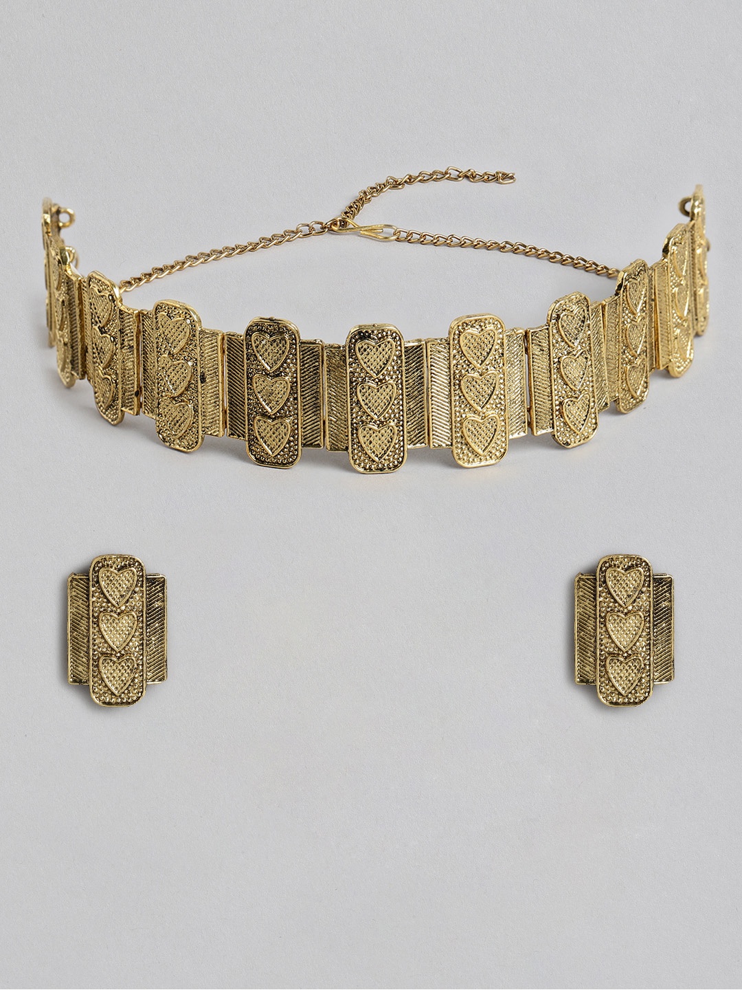 

Kord Store Antique Gold-Plated Heart Shape Detail Jewellery Set