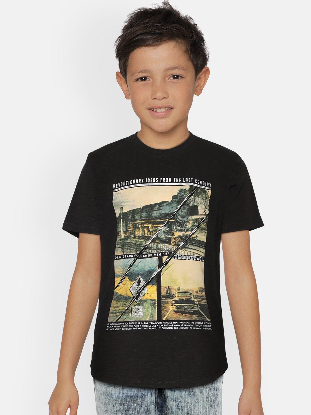 

Actuel Boys Black Printed Round Neck T-shirt