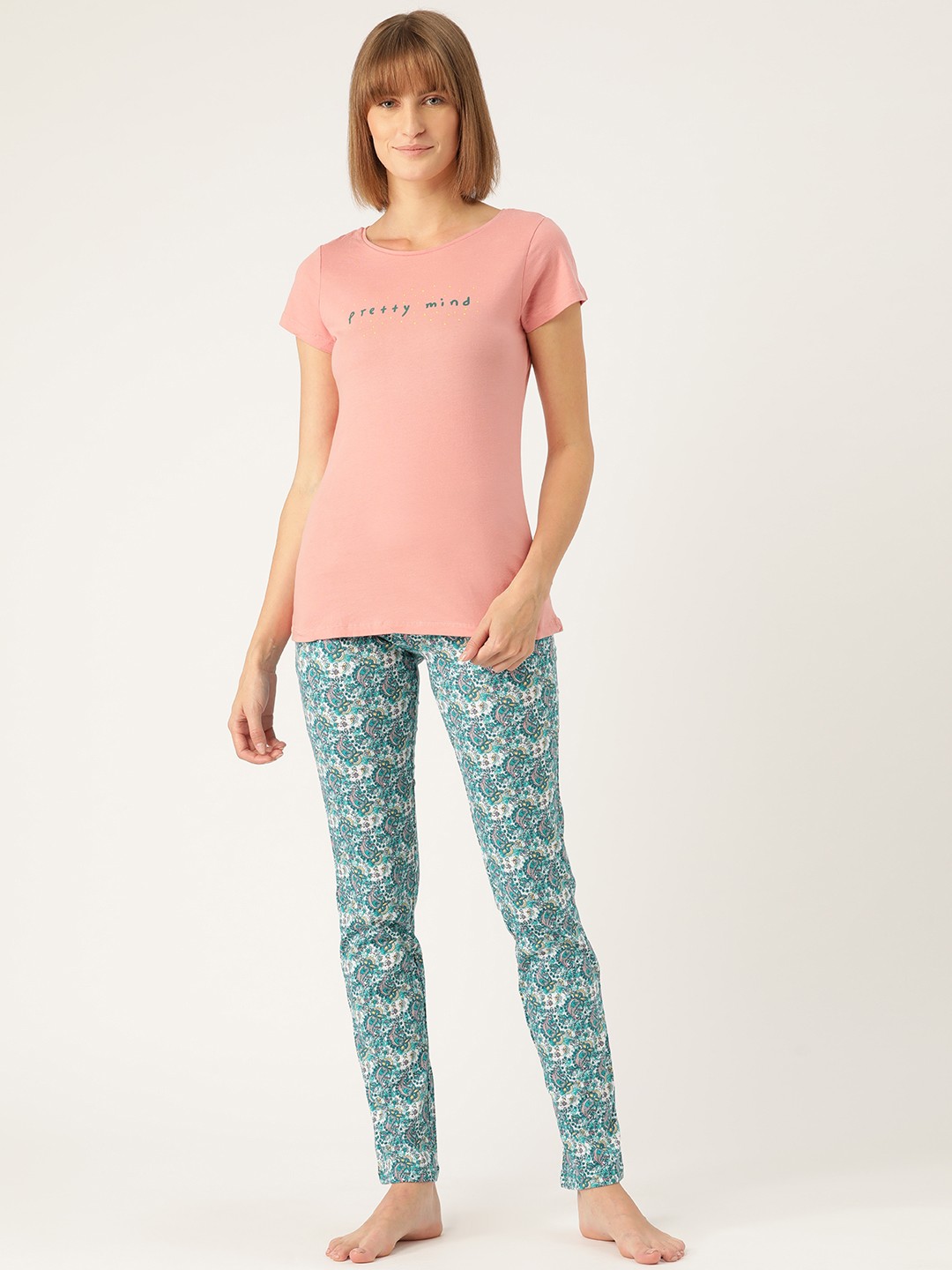 

Sweet Dreams Women Peach-Coloured & Sea Green Printed Nightsuit, Pink