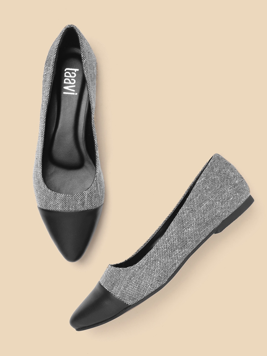 

Taavi Women Grey & Black Colourblocked Ballerinas