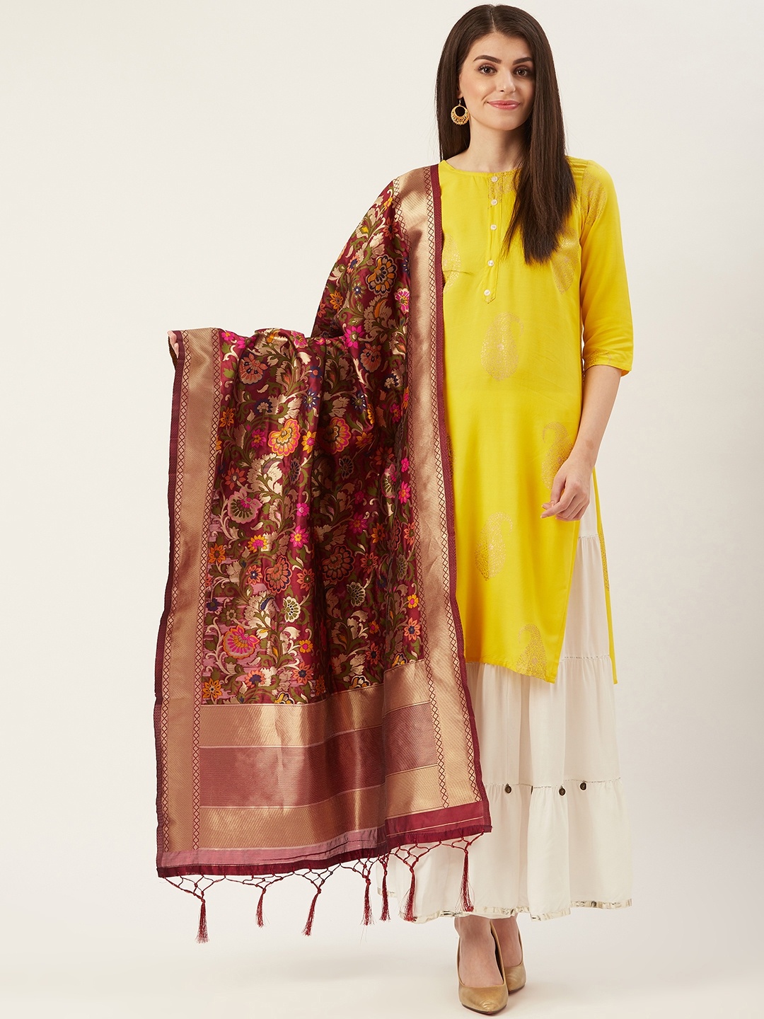 

Shaily Maroon & Olive Green Zari Woven Design Dupatta
