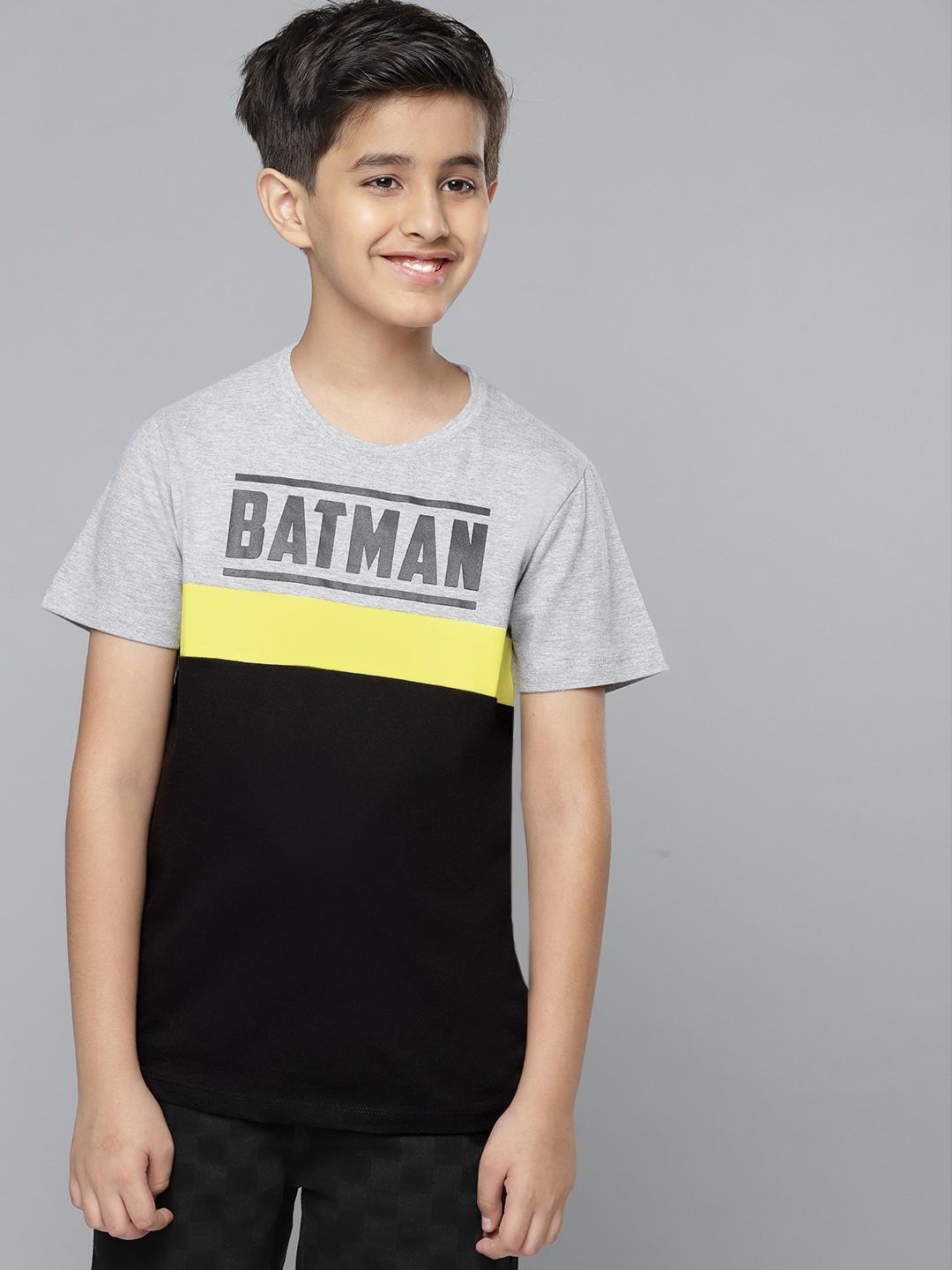 

YK Justice League Boys Grey Melange & Black Batman Print Round Neck T-shirt