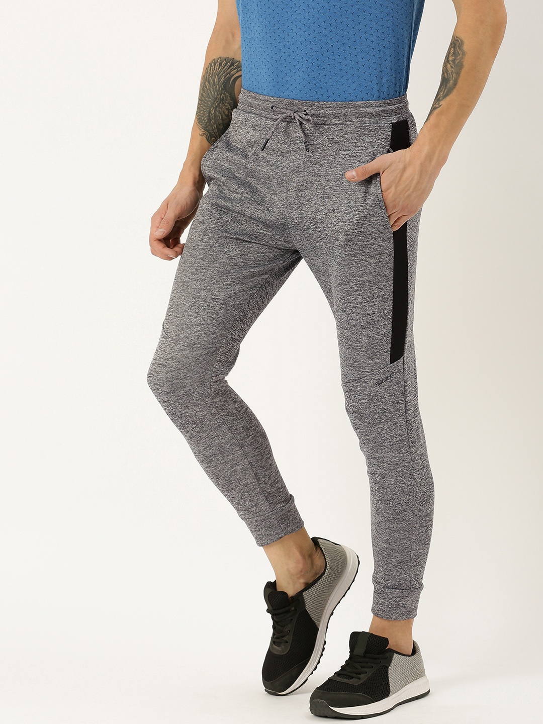 

Proline Active Men Charcoal Grey Solid Slim Fit Joggers With Side Panels