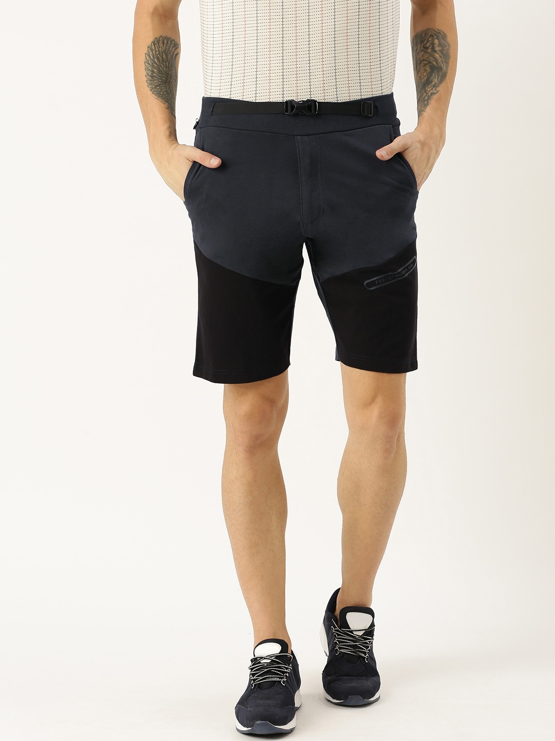 

Proline Active Men Navy Blue & Black Colourblocked Slim Fit Regular Shorts