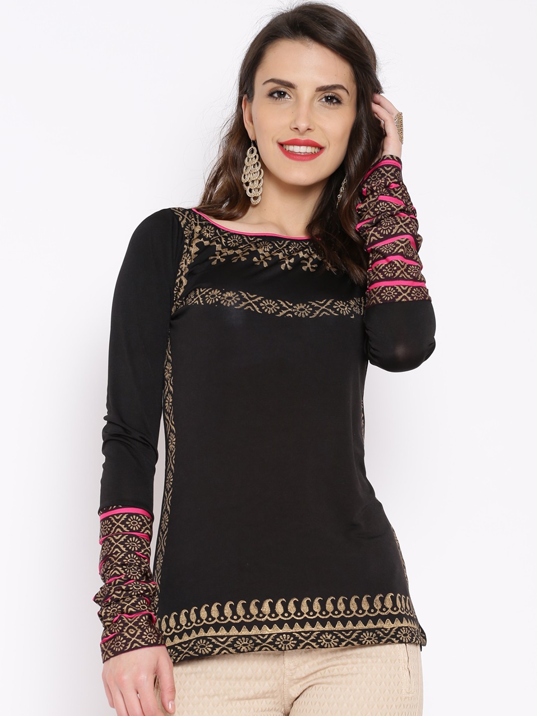 

Ira Soleil Womenpop Black Printed Top