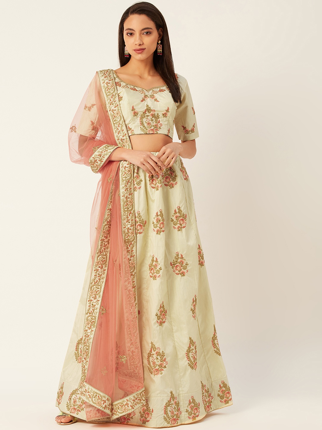 

Shaily Cream-Coloured & Peach-Coloured Embroidered Semi-Stitched Lehenga & Unstitched Blouse with Dupatta