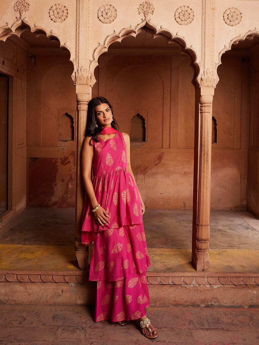 

Ahalyaa Women Pink & Golden Foil Print Kurti with Sharara & Dupatta