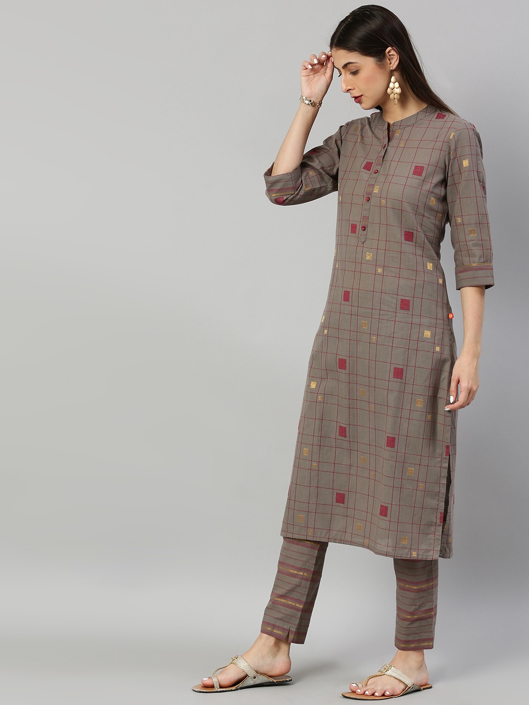 

Alena Women Grey & Pink Checked Kurta with Trousers