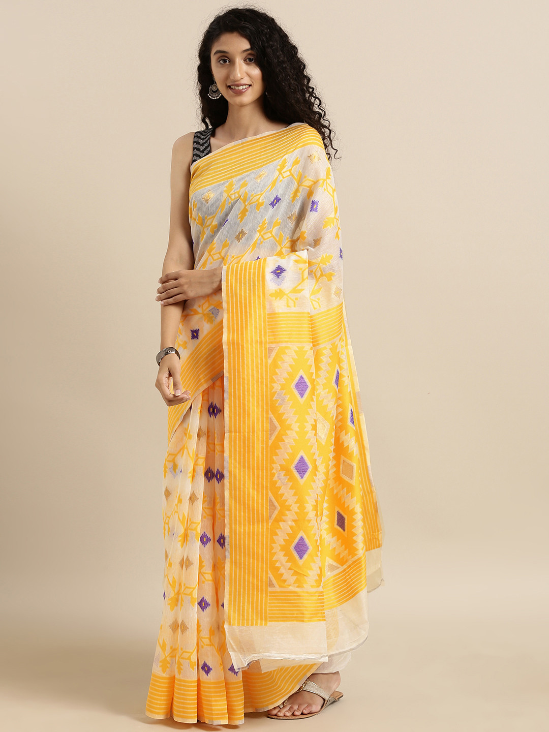 

VASTRANAND White & Yellow Silk Cotton Woven Design Jamdani Saree