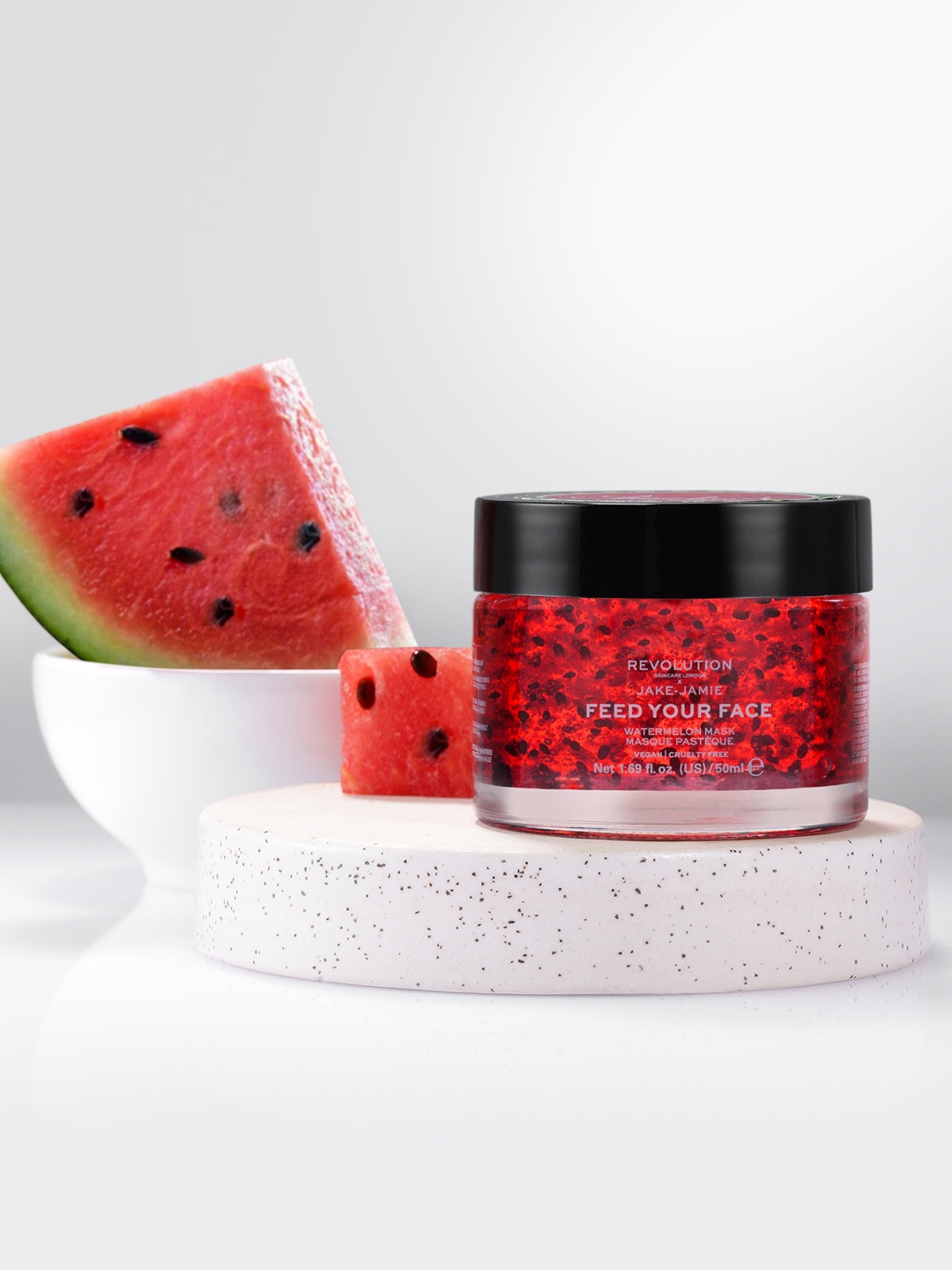 

Makeup Revolution London Jake-Jamie Feed Your Face Watermelon Face Mask 50 ml, Red