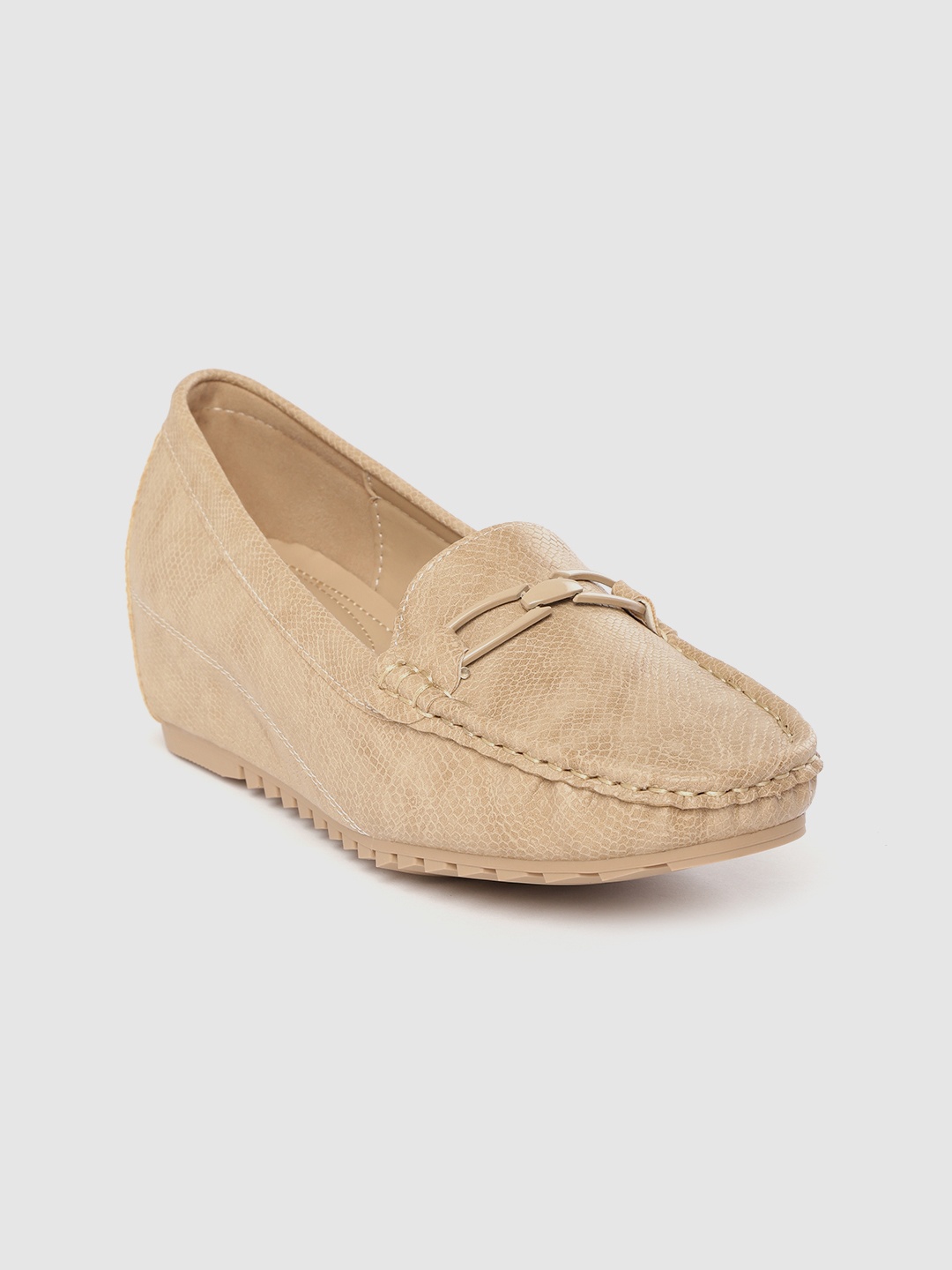 

Lavie Women Beige Snakeskin Textured Pumps