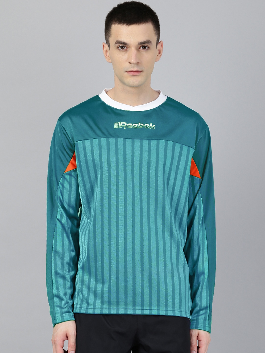 

Reebok Men Sea Green MYT LS Jersey Striped Round Neck T-Shirt