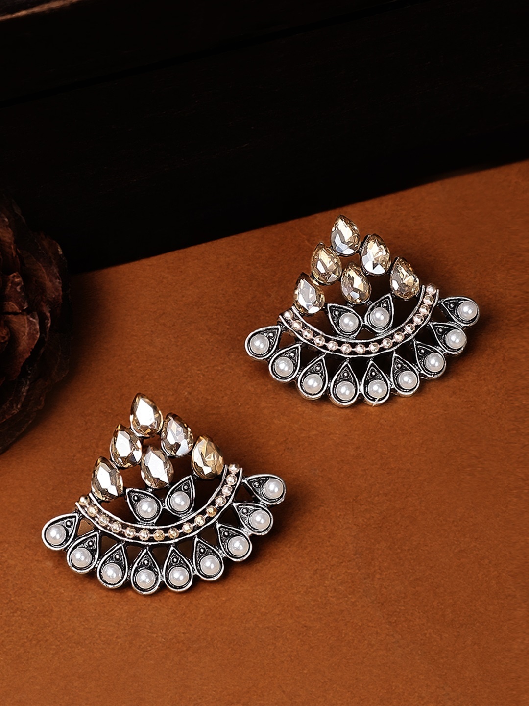 

Rubans Gold-Toned & Silver-Plated Handcrafted Oxidised Classic Studs