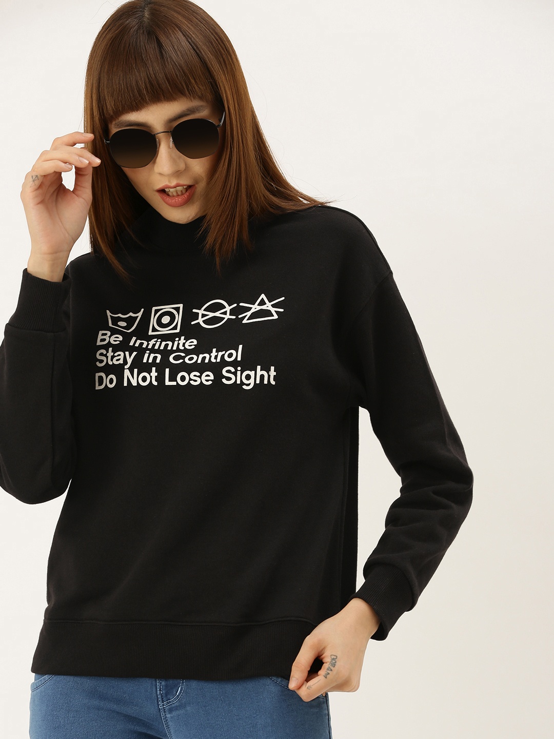 

FOREVER 21 Women Black Printed Pullover Sweatshirt