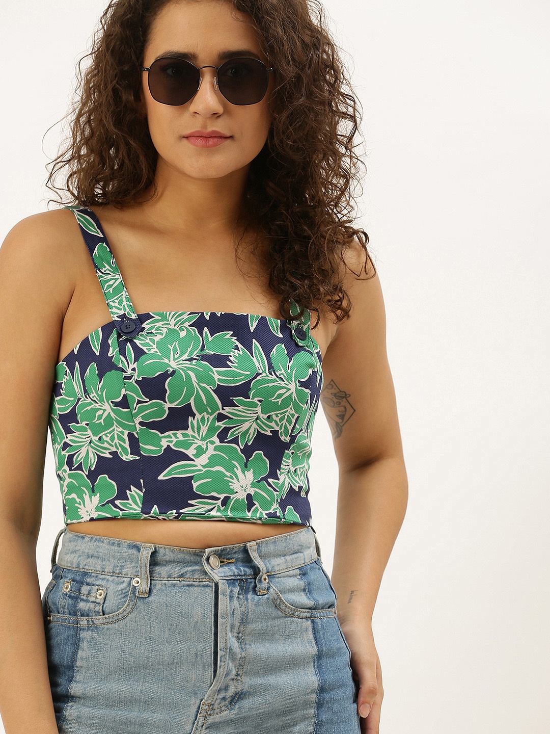 

FOREVER 21 Women Blue & Green Floral Printed Fitted Crop Top