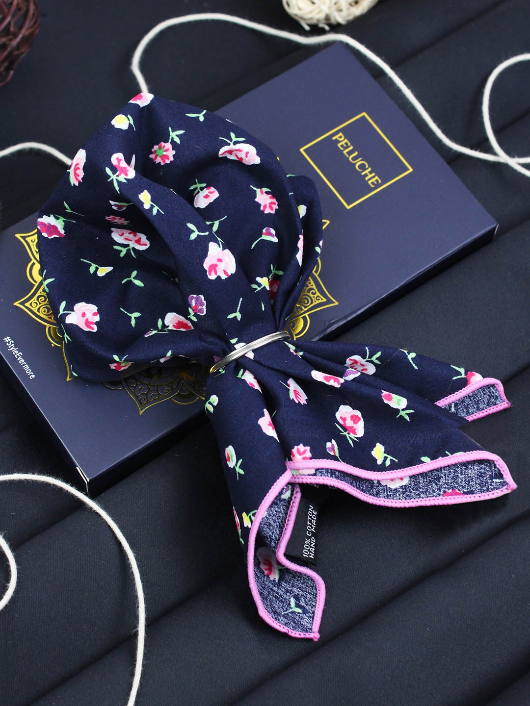 

PELUCHE Men Navy Blue and Pink Printed Pocket Square