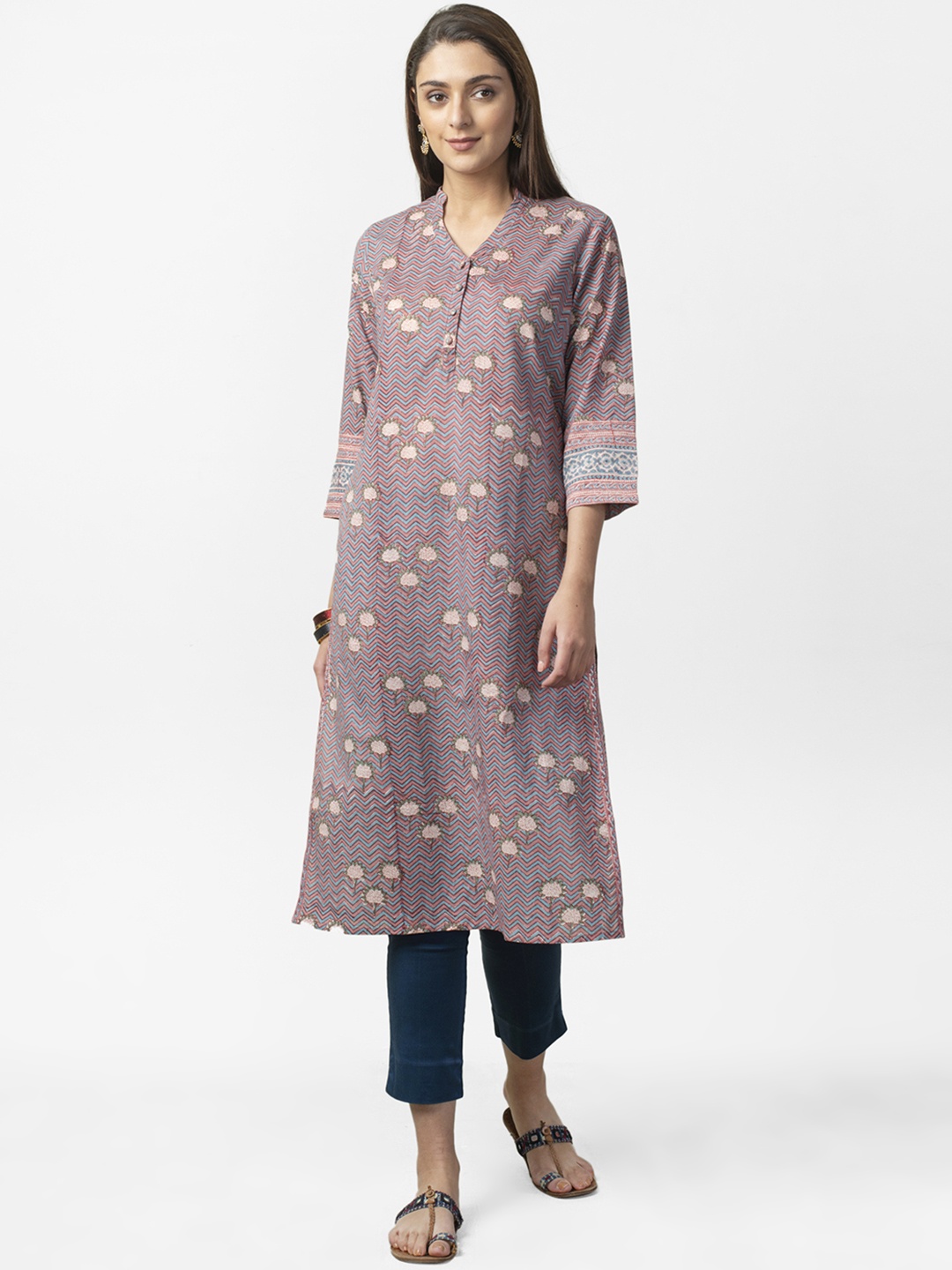 

Fabindia Women Pink & Blue Handblock Printed Straight Kurta