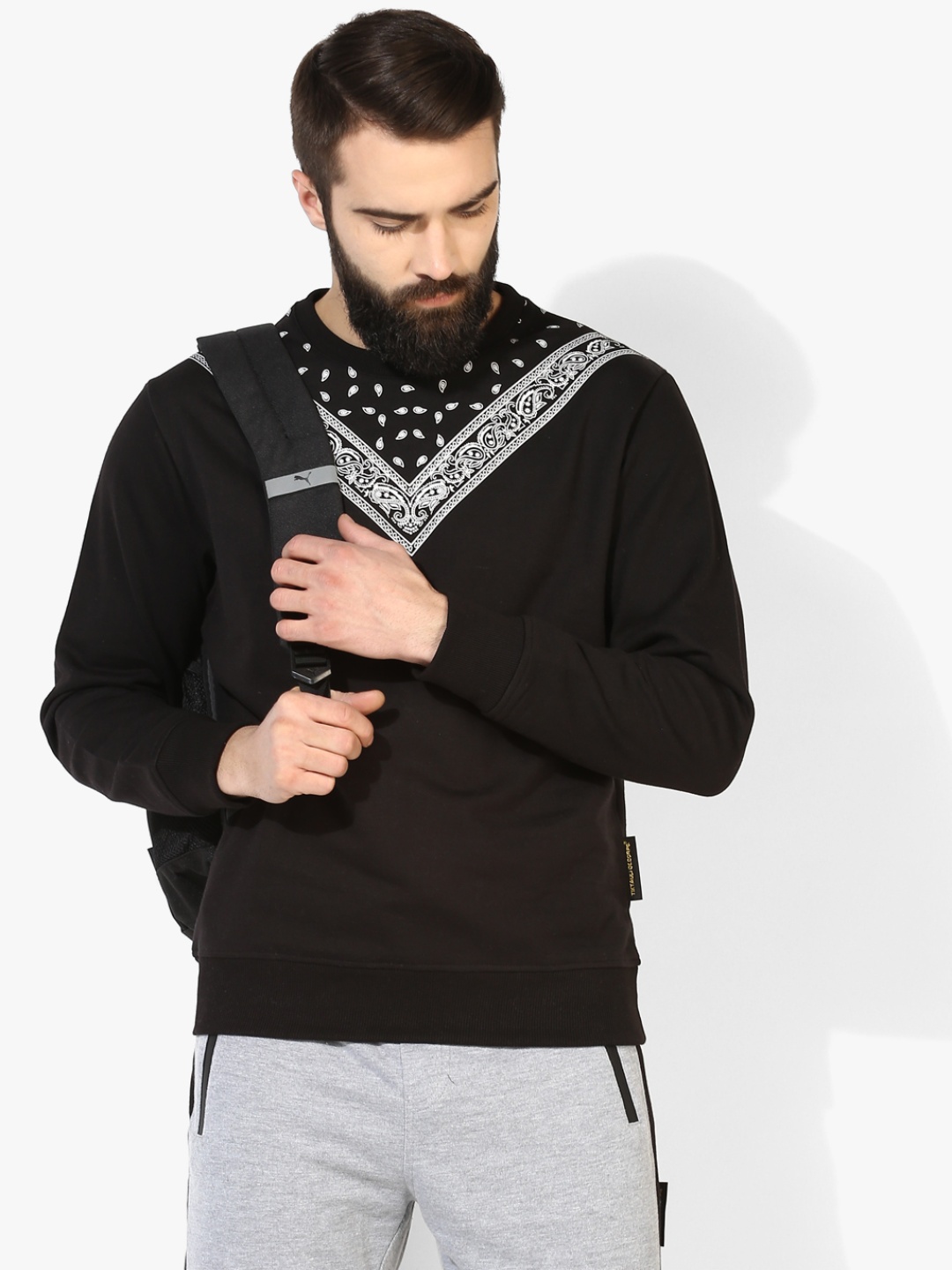 

Tiktauli De Corps. Men Black Printed Sweatshirt