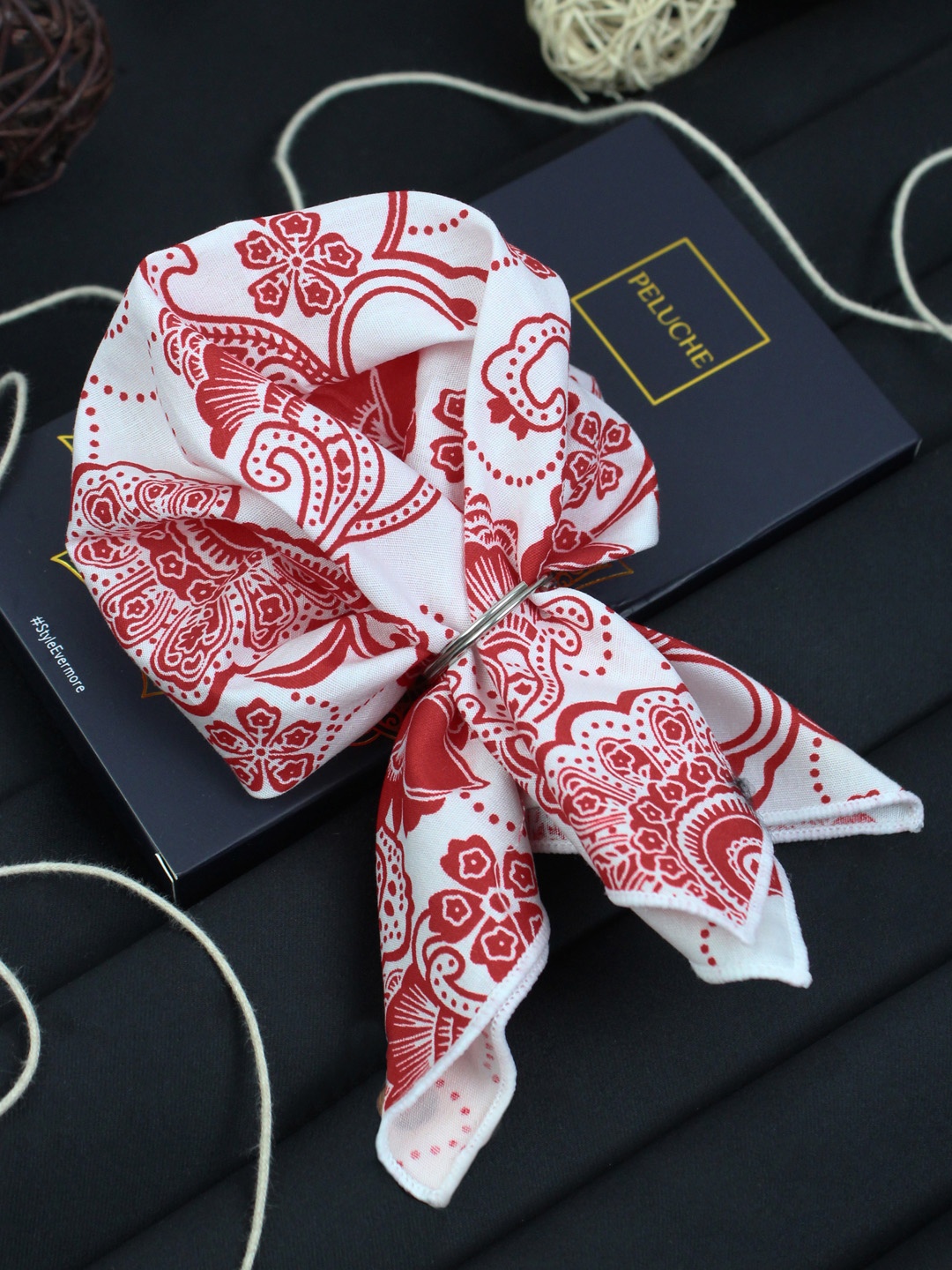 

PELUCHE Men Red & White Ethnic Print Pocket Square